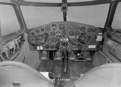 Flight Manual for the Cessna AT-8 AT-17 T-50 Crane