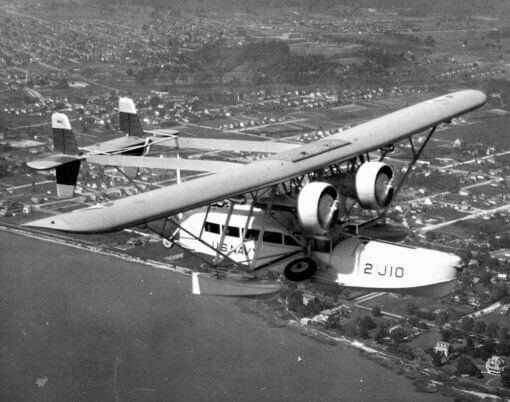 Flight Manual for the Sikorsky S-38A