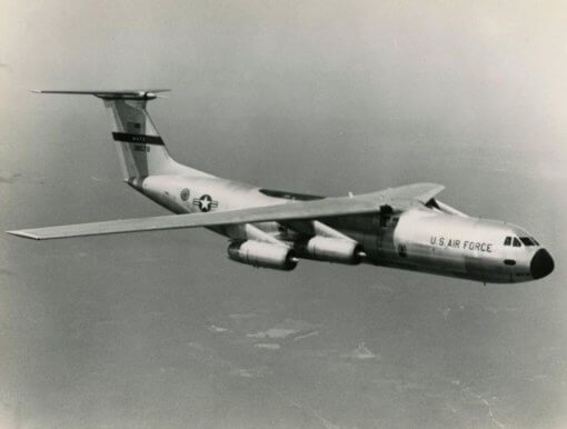 Flight Manual for the Lockheed C-141 Starlifter