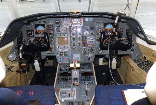 Flight Manual for the Dassault HU-25 Guardian