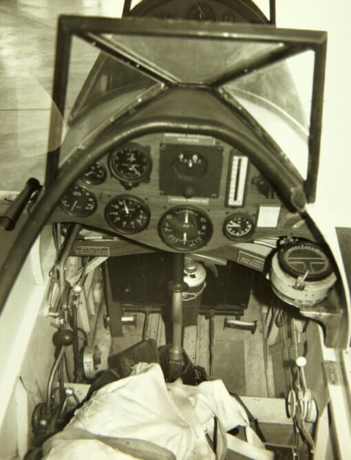 Flight Manual for the Miles Hawk