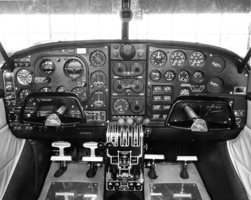 Flight Manual for the Piper U-11 ( UO-1 ) PA-23-250 Aztec