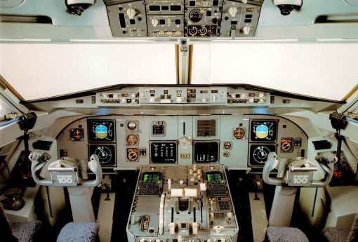 Flight Manual for the Fokker 100